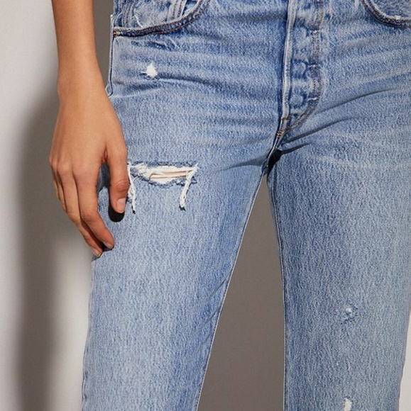 Levis 501 Skinny Jeans In Can't Touch This Wash - Picture 4 of 7